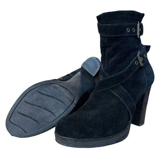 Sundance Chunky Heel Suede Ankle Boot