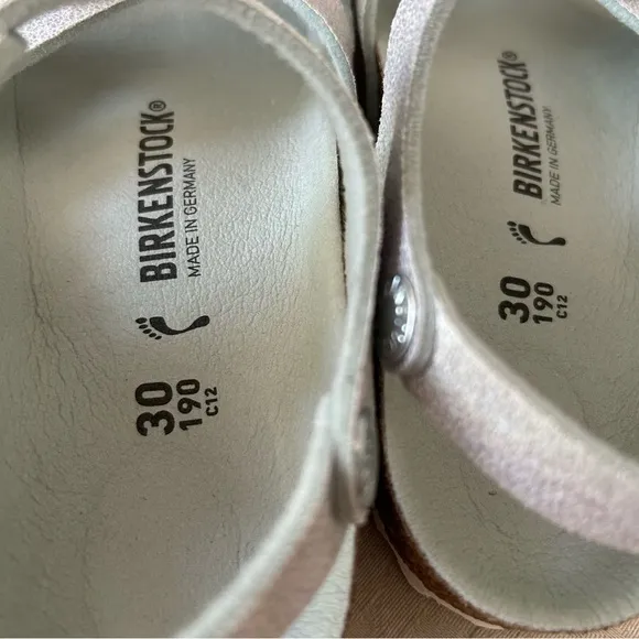 Super cute and comfy Birkenstock Rio kids sandals size 29