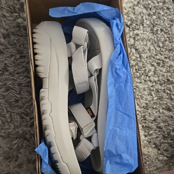 Teva Hurricane XLT2 Ampsole Sandals, Brand New In Box