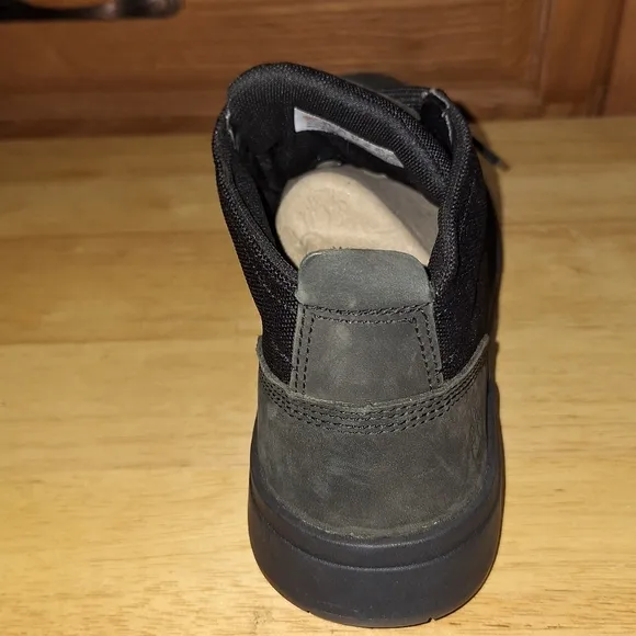Timberland black leather Davis Square Chukka Boots in men's size 12. Pre-loved