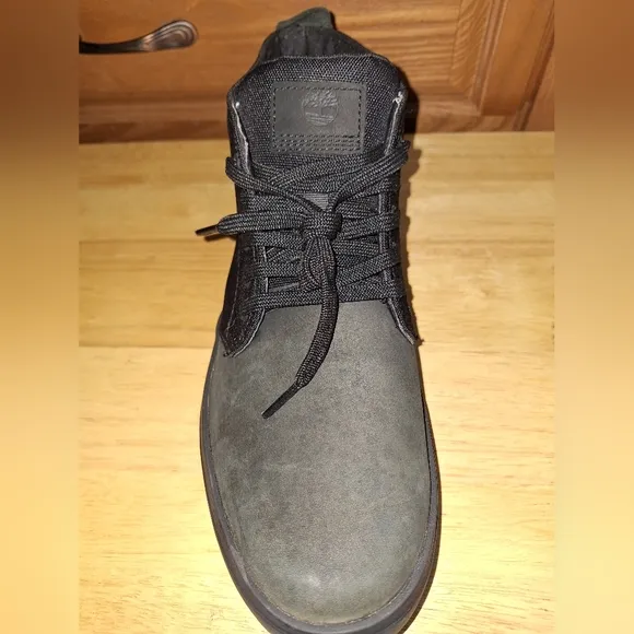 Timberland black leather Davis Square Chukka Boots in men's size 12. Pre-loved
