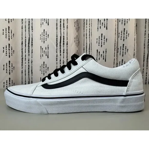 Vans Men’s Old Skool Shoe Size 8.5 White Black New w/o Box Skate Outdoor Custom