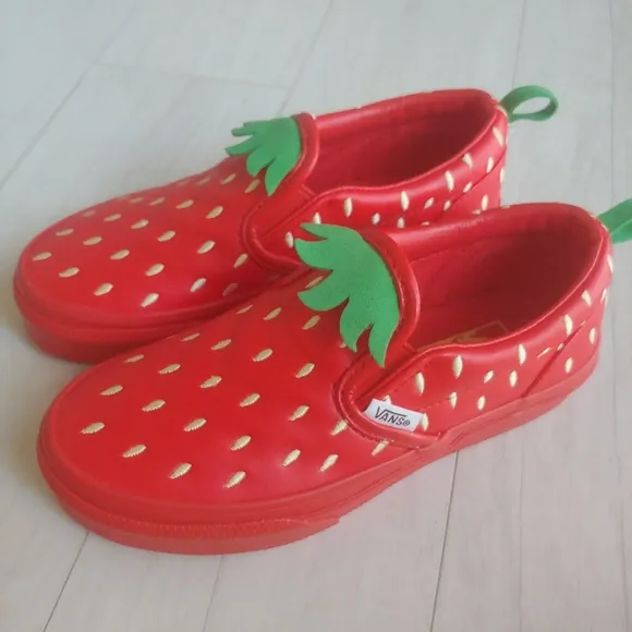VANS NEW kids Classic Slip-on Berry Shoes