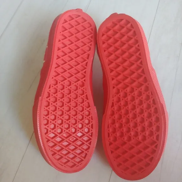 VANS NEW kids Classic Slip-on Berry Shoes