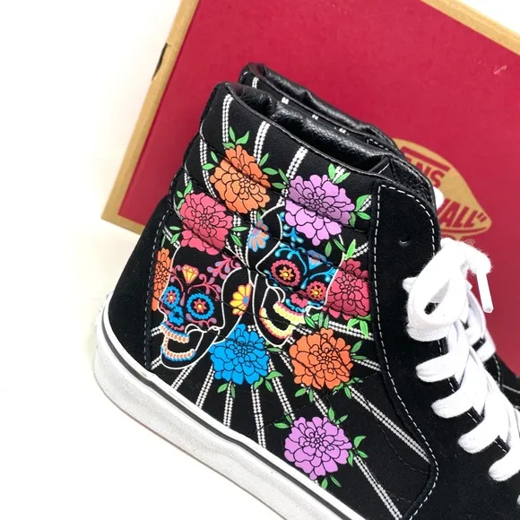 VANS Sk8-Hi Shoes Men Size Suede Canvas Black Skateboarding High Top VN0A7Q5NBMW
