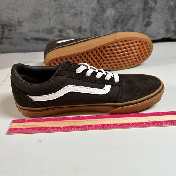 Vans Ward Low-Top Skate Sneakers Brown Gum Sole Casual Shoes Kids Size‎ 7