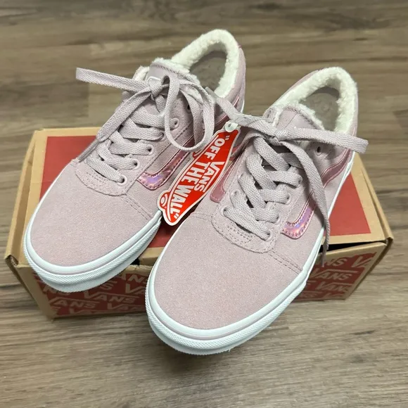 VANS Ward Violet Ice Sneakers