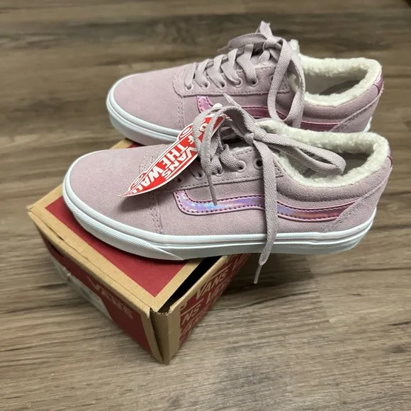 VANS Ward Violet Ice Sneakers