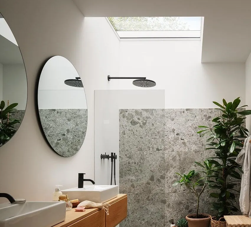 VELUX CFU Fixed Curved Glass Rooflight Package with Triple Glazed Base (New Generation)