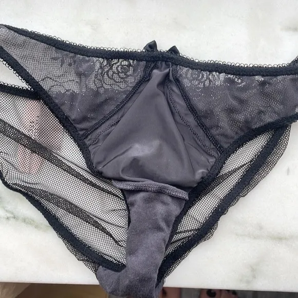Victoria’s Secrets Vintage Nylon Women’s low Riders Panties