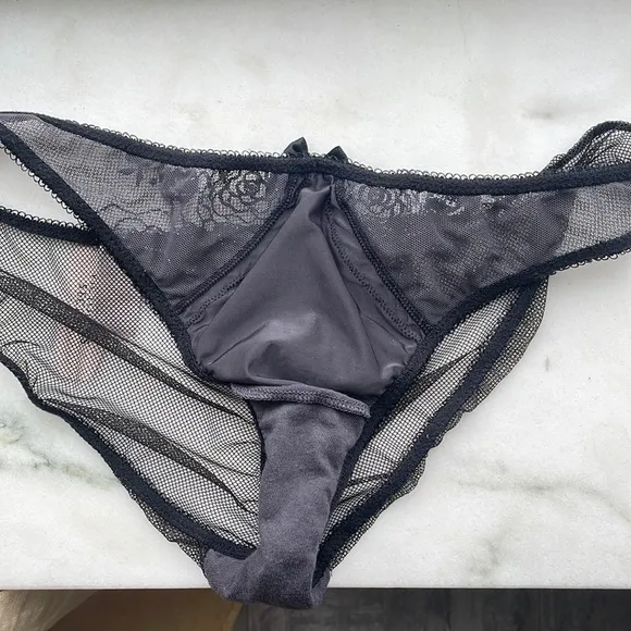 Victoria’s Secrets Vintage Nylon Women’s low Riders Panties