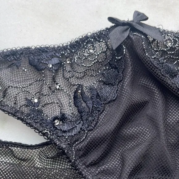 Victoria’s Secrets Vintage Nylon Women’s low Riders Panties