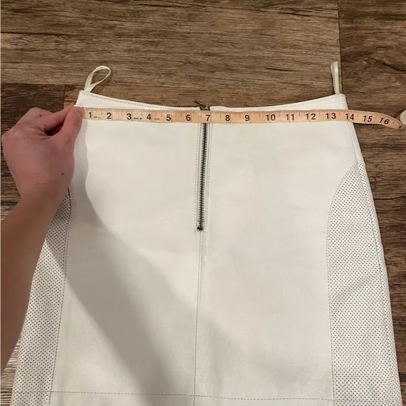 Vintage 100% Leather White Mini Skirt Size 2