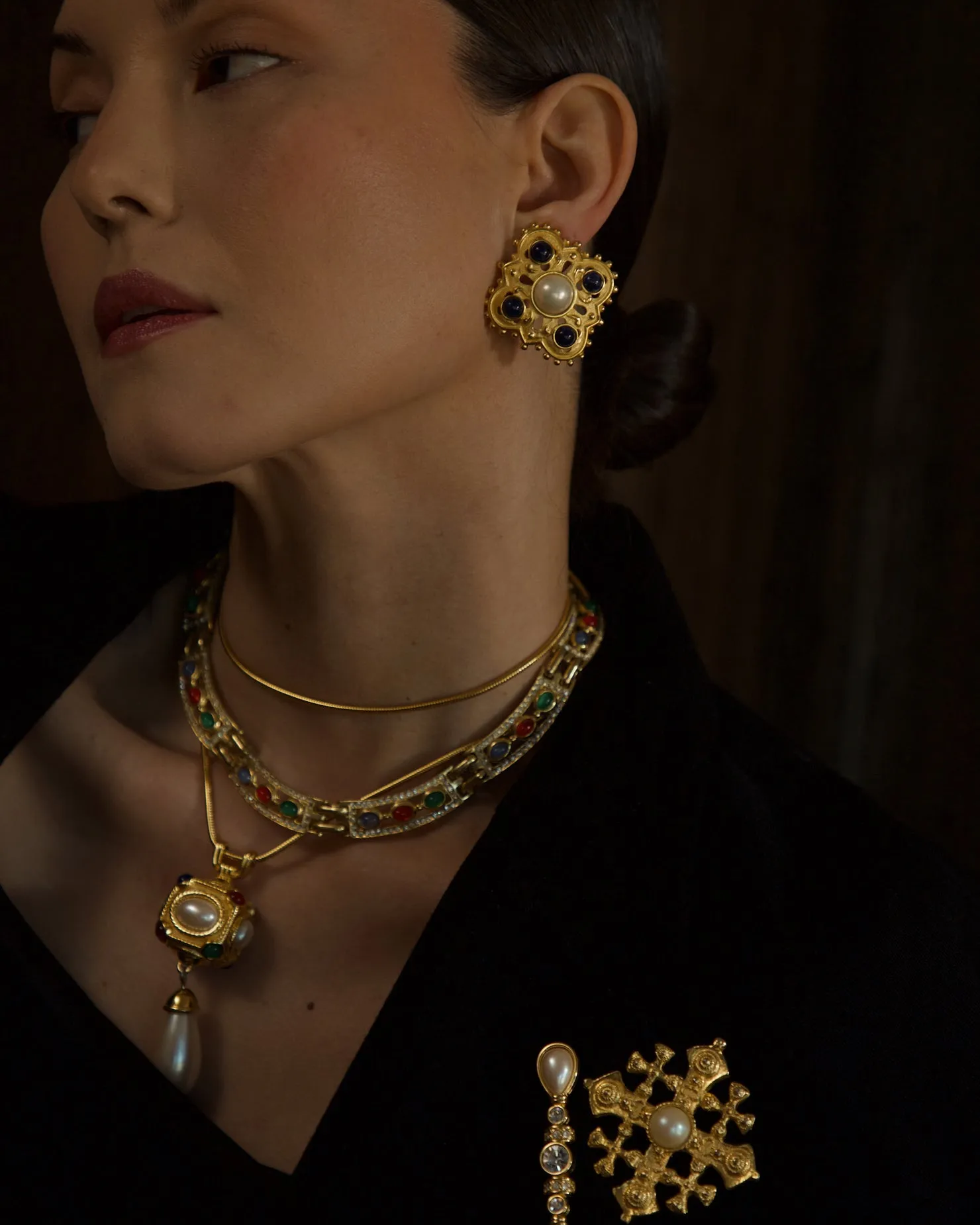 Vintage Etruscan Button Clip Ons