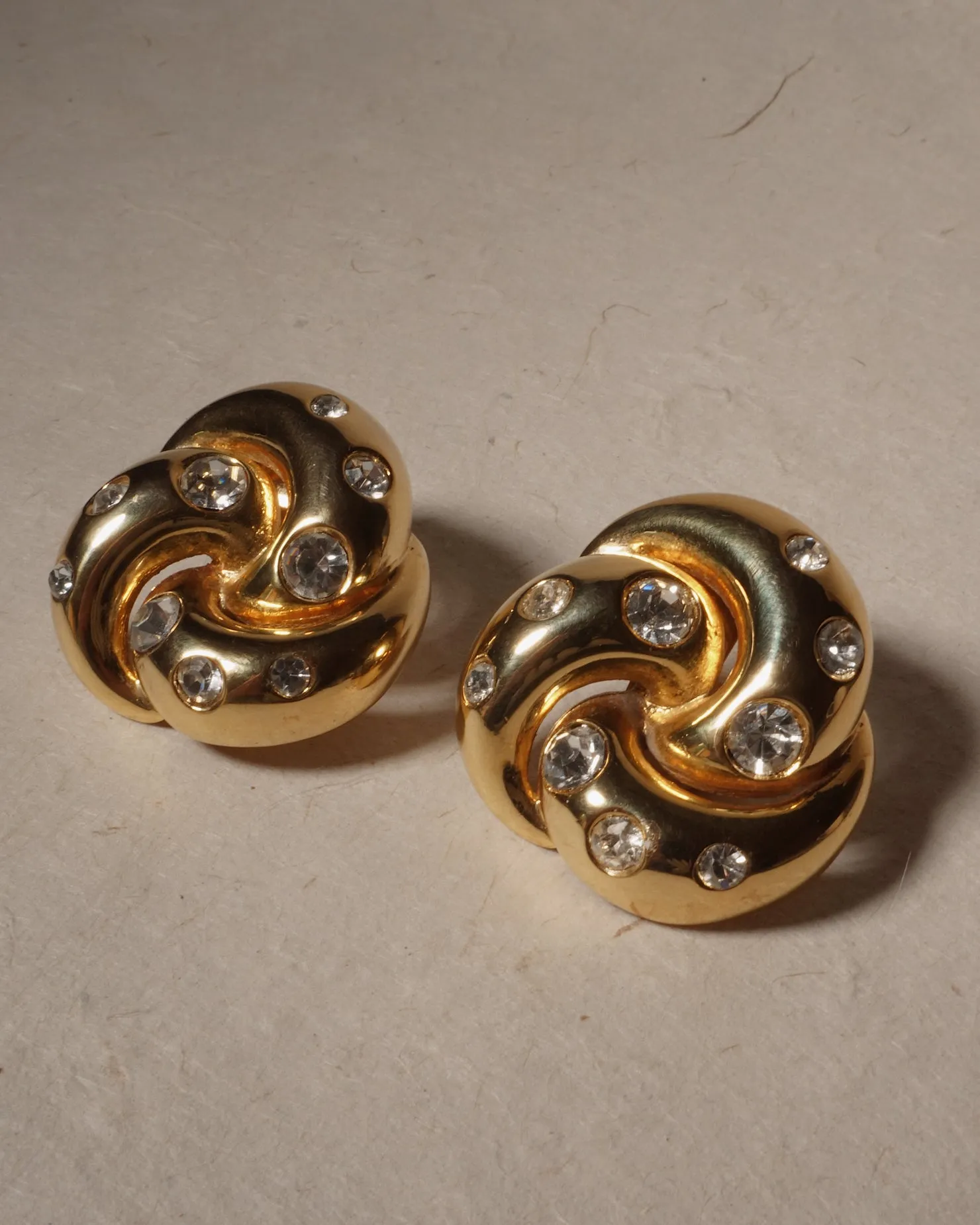 Vintage Oversized LB Bezeled Knot Clip Ons