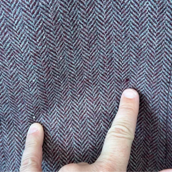 VINTAGE WOOL LADY JACKET ASTOR ONE BURGUNDY MAROON HERRINGBONE WINTER BLAZER