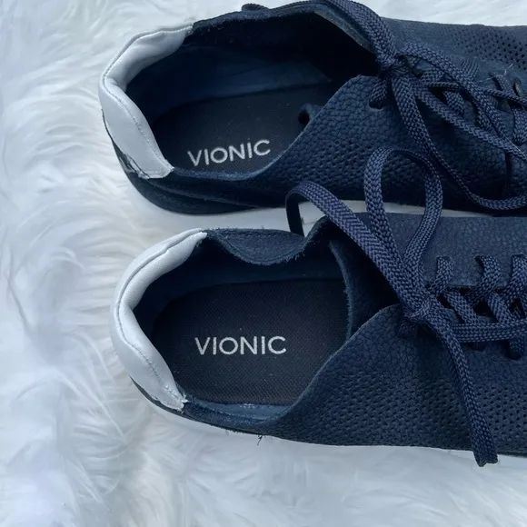 Vionic Men's size  11.5  Tucker Lace-up Casual Sneaker  navy blue