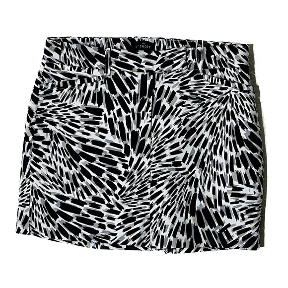WHBM NWT 5-inch Smooth Stretch Abstract Black Beige NWT Casual Shorts Size 2