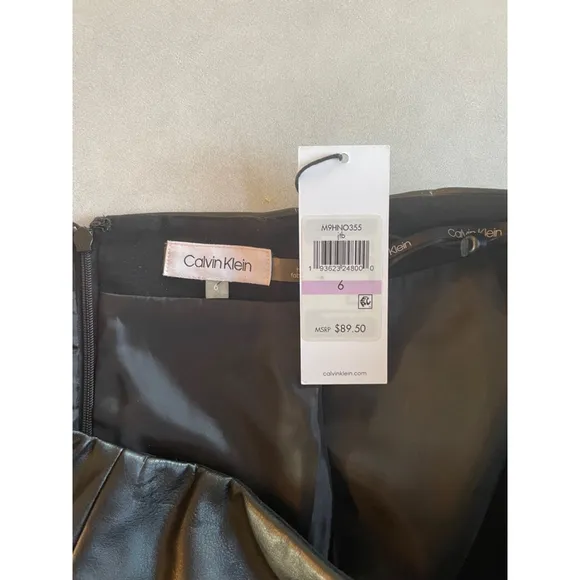 Women's Calvin Klein Skirt, Size 6, Black