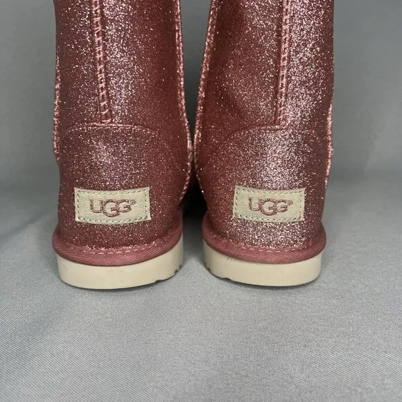 Womens UGG Boots Pink Classic Short Glitter Sparkle Sz 5 (fits 6-7 Runs Large )