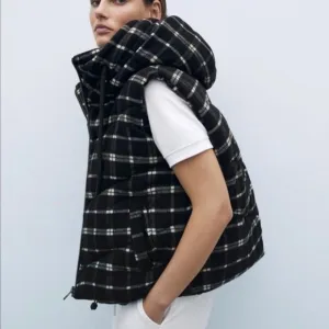 Zara Oversized NWT Plaid Quilted Hooded Puffer Vest | XS