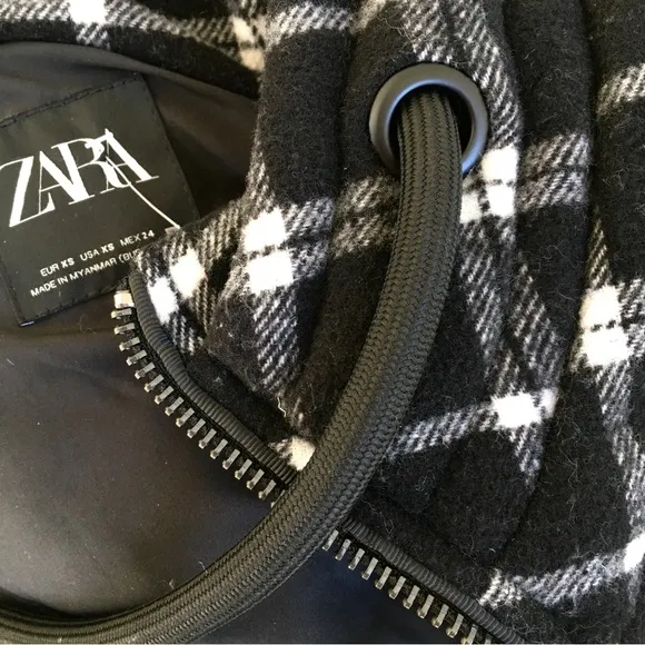 Zara Oversized NWT Plaid Quilted Hooded Puffer Vest | XS