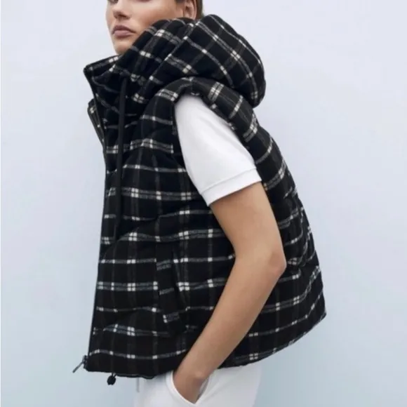 Zara Oversized NWT Plaid Quilted Hooded Puffer Vest | XS